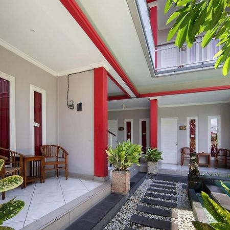 Angkul Angkul Beach Inn Kuta By Kamara Extérieur photo