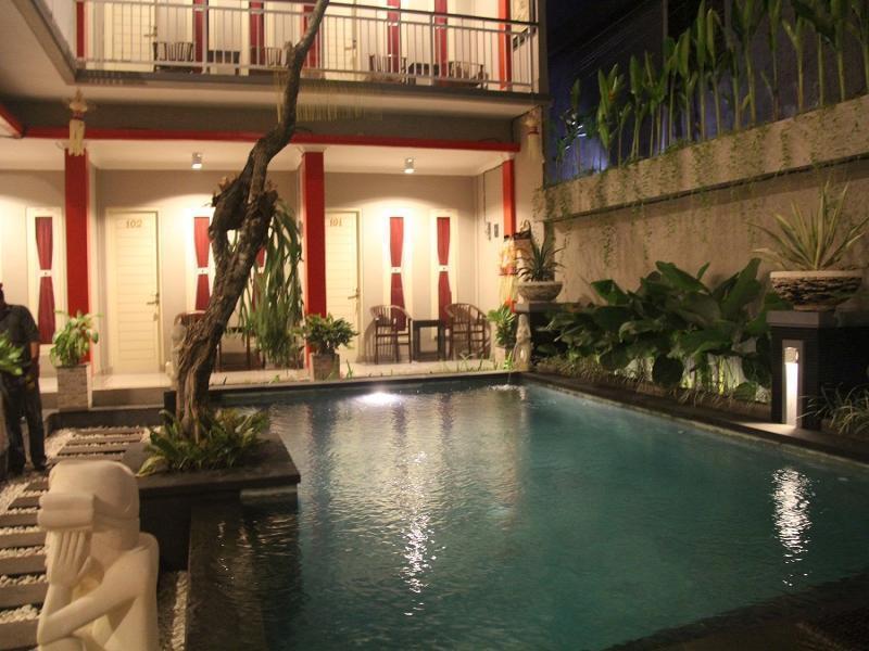 Angkul Angkul Beach Inn Kuta By Kamara Extérieur photo