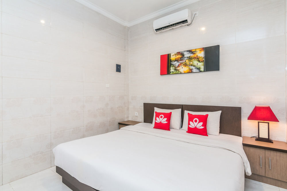 Angkul Angkul Beach Inn Kuta By Kamara Extérieur photo